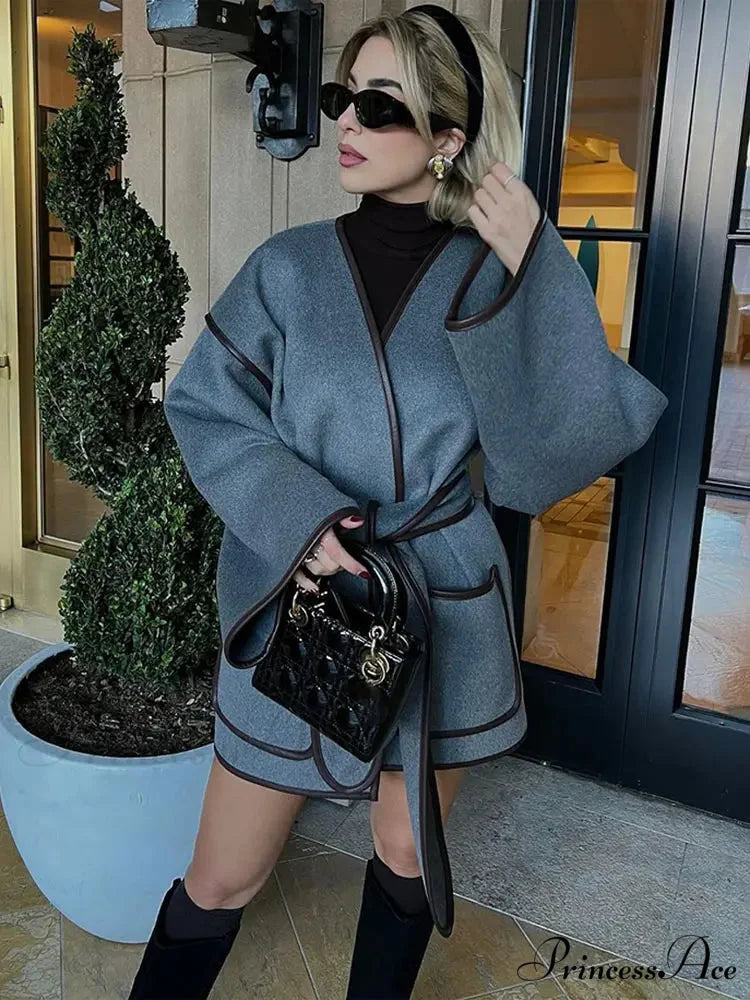 Differing Seam Woolen Coat