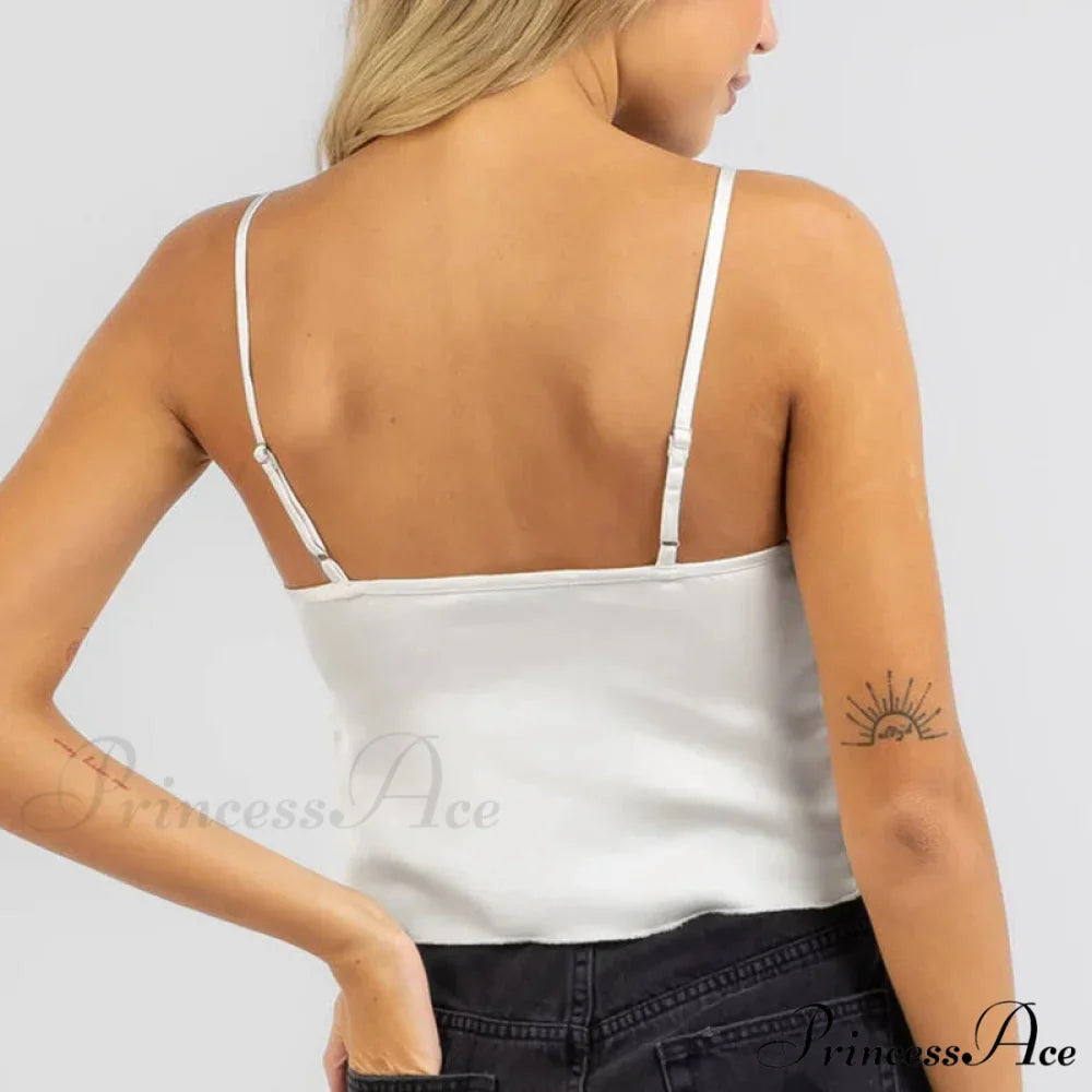 Divided Hem Gathered V-Neck Crop Top