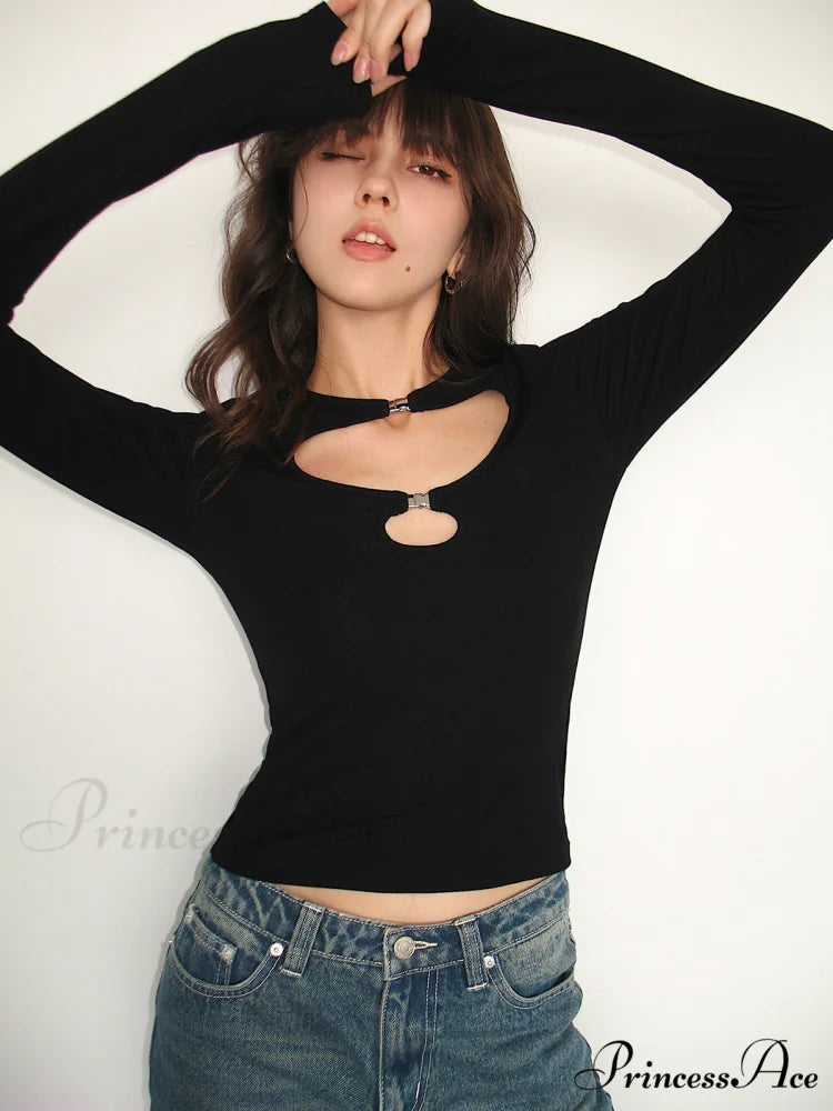 Double Keyholes Graceful Long Sleeve Top