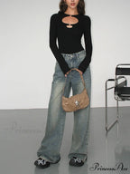 Double Keyholes Graceful Long Sleeve Top