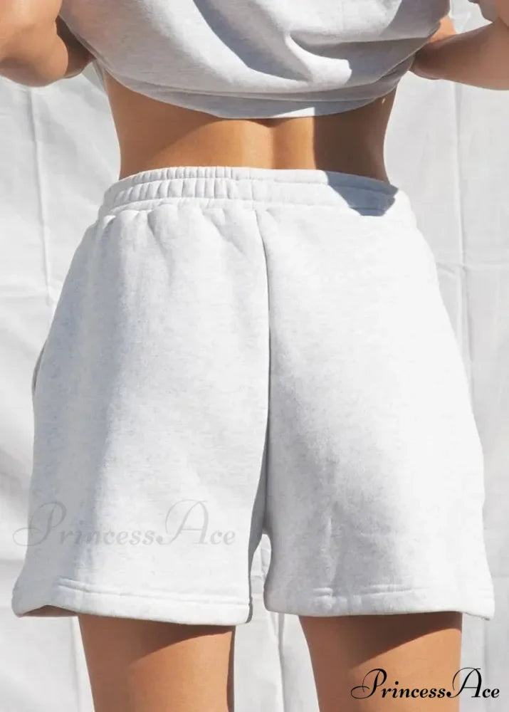 Durable Broad Leg Slant Pocket Short