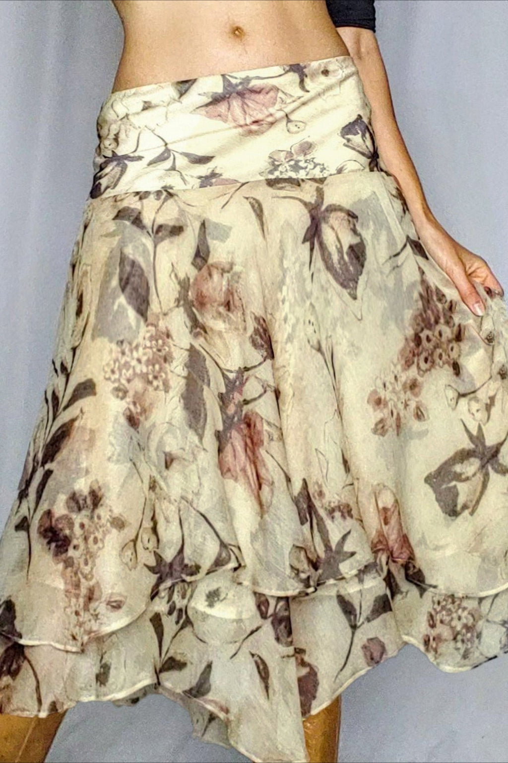 Loose Fit High Waist Mesh Skirt