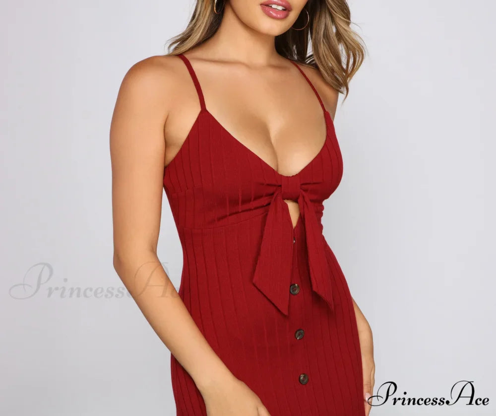 Effortless Style Stylish Tie-Front Maxi Dress