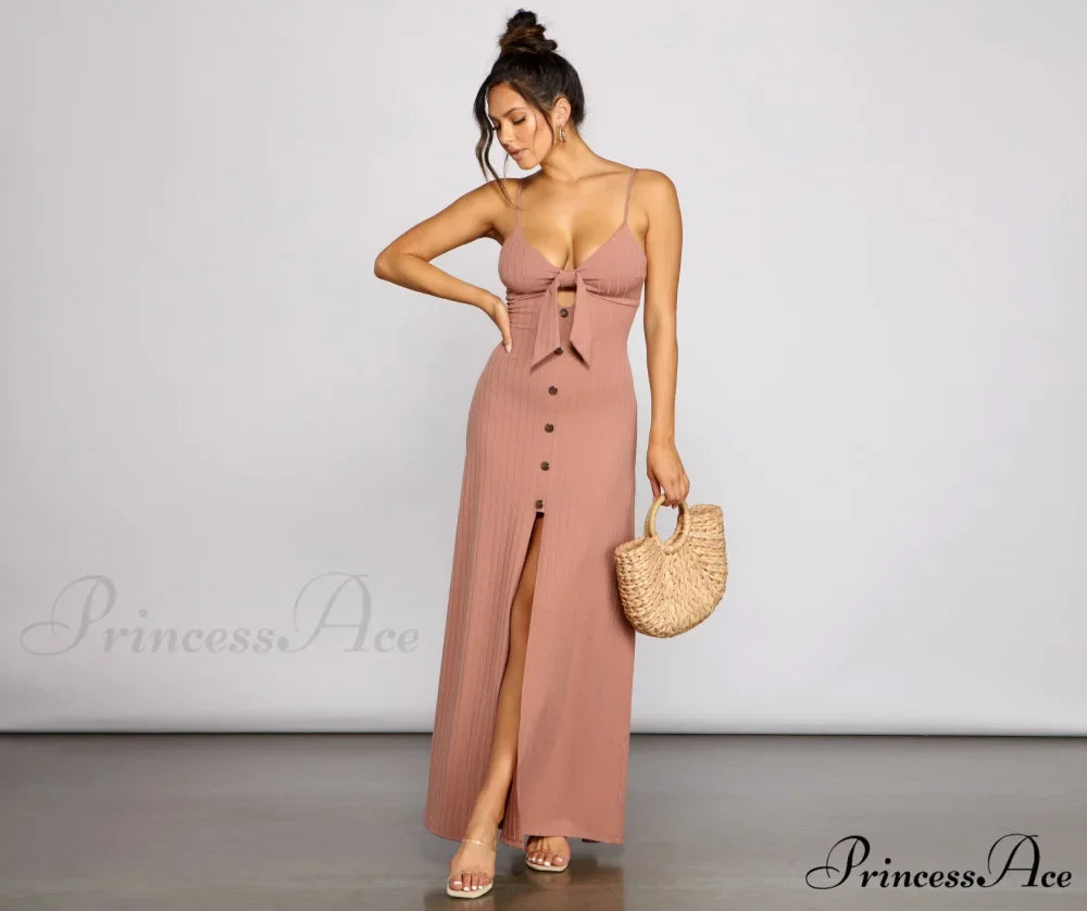 Effortless Style Stylish Tie-Front Maxi Dress