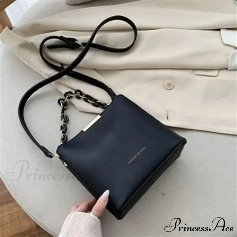 Elderly Leather Chain Pail Shoulder Crossbody