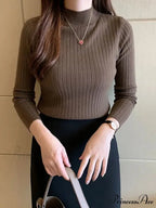 Elegant High-necked Solid Cashmere Jumper Stylish Knit Top