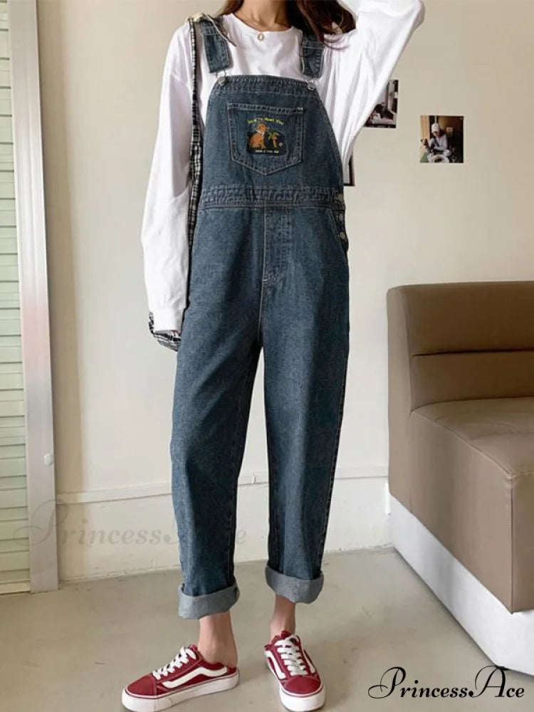 Embroidered Navel Graceful Short Cami Top