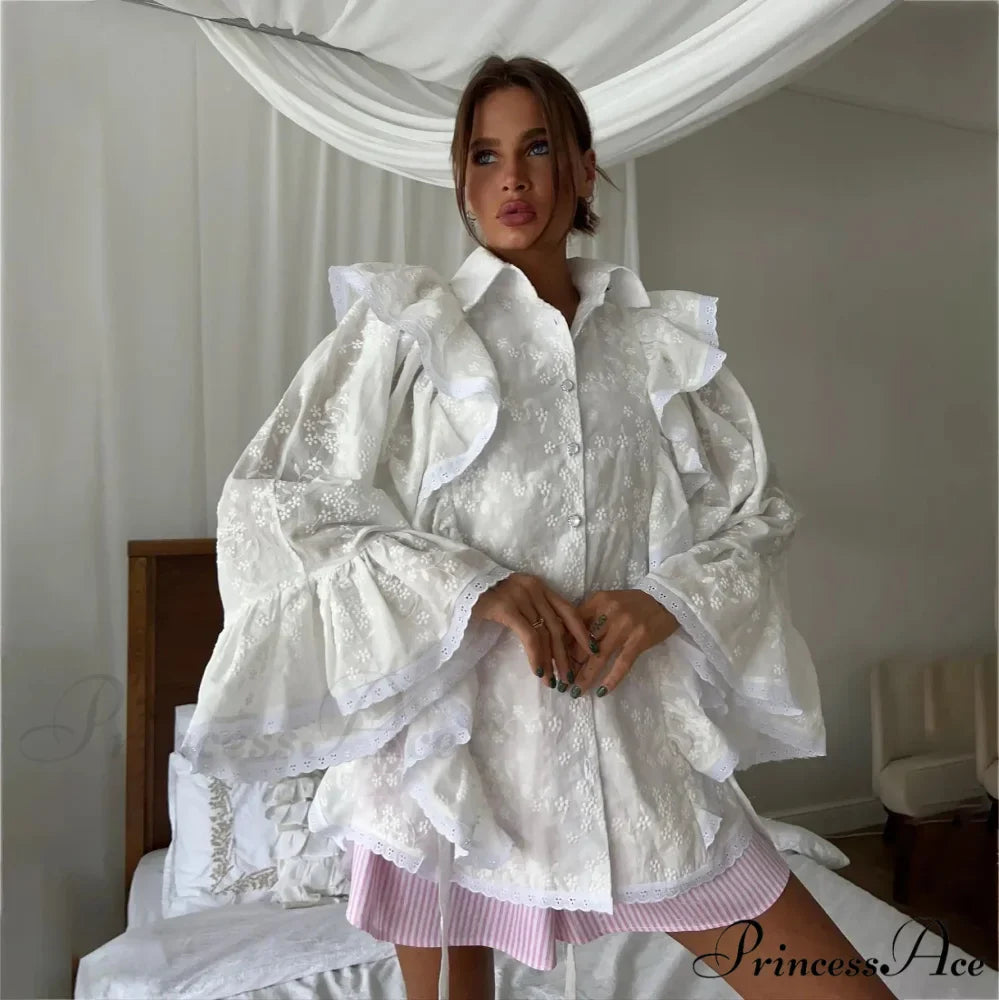 Empty Out Lotus Leaf Border White Blouse