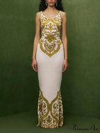 Extraordinary Elegance Symmetrical Unique Graceful Print Stretch Fishtail Maxi Dress