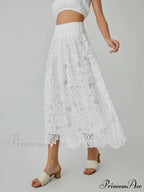 Eyelet Rosebud Graceful Pattern Maxi Skirt