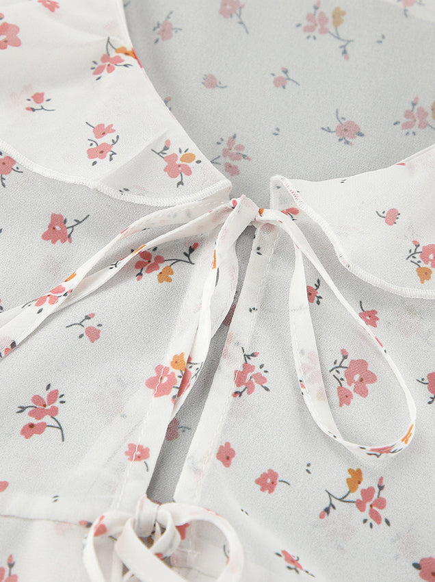 Floral Ruffled V-Neck Slim Fit Blouse