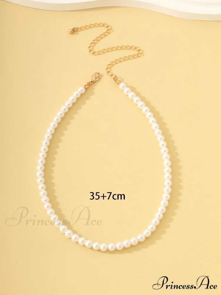Faux Pearl Beaded Necklace