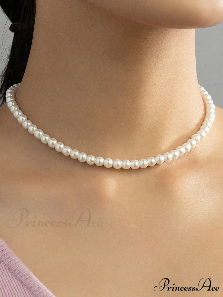 Faux Pearl Beaded Necklace