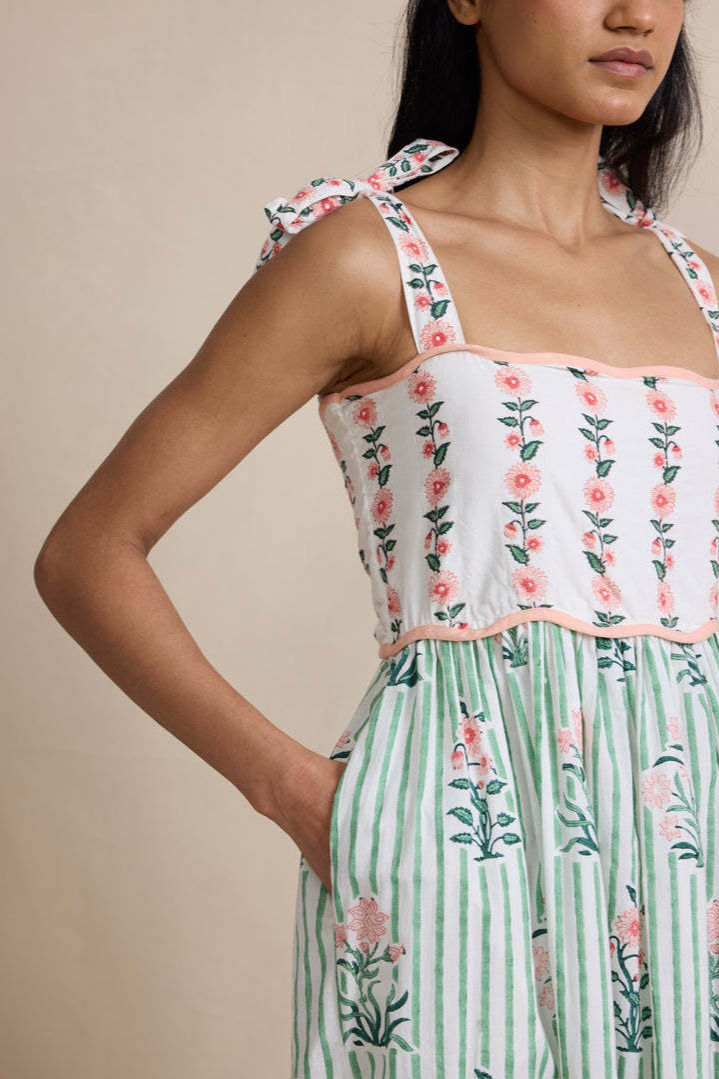 Floral Print Ruched Maxi Boho Dress