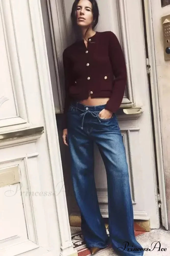 Flexible Gold Clasp Extended Sleeve Cardigan