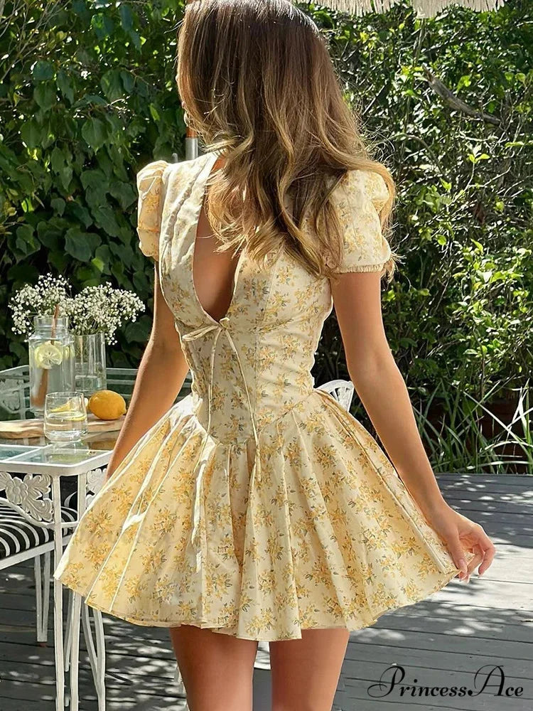 Floral Pattern Plunging Neckline Short Dress