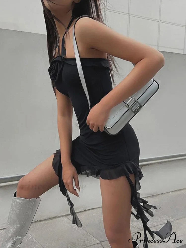 Flower Detail Graceful Smocked Bandeau Top