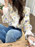 Flower Frilled Flare Sleeve Top
