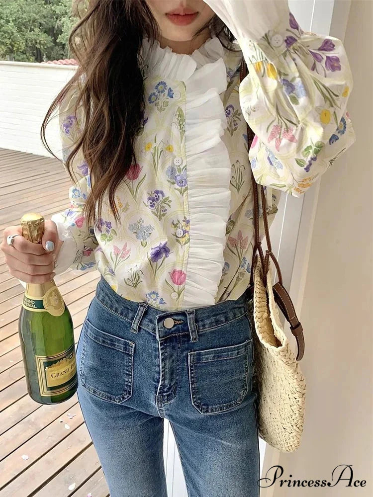 Flower Frilled Flare Sleeve Top