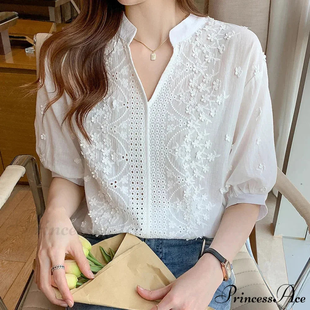 Flower Stitching Lace Hollow V-neck Blouse