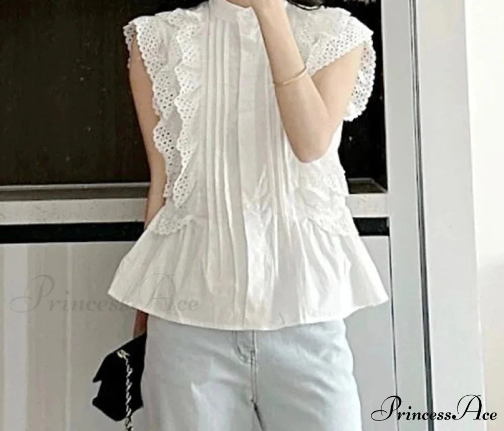 Fluttering Sleeve Frilled Lace Button Retro Blouse