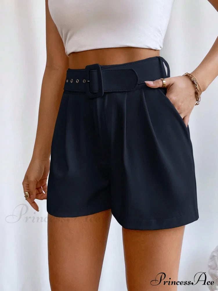 Fold Pleated Belted Wide Leg Shorts