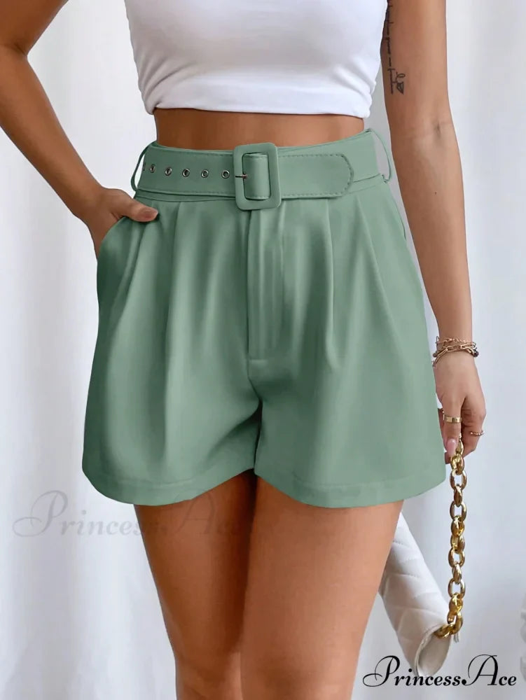 Fold Pleated Belted Wide Leg Shorts