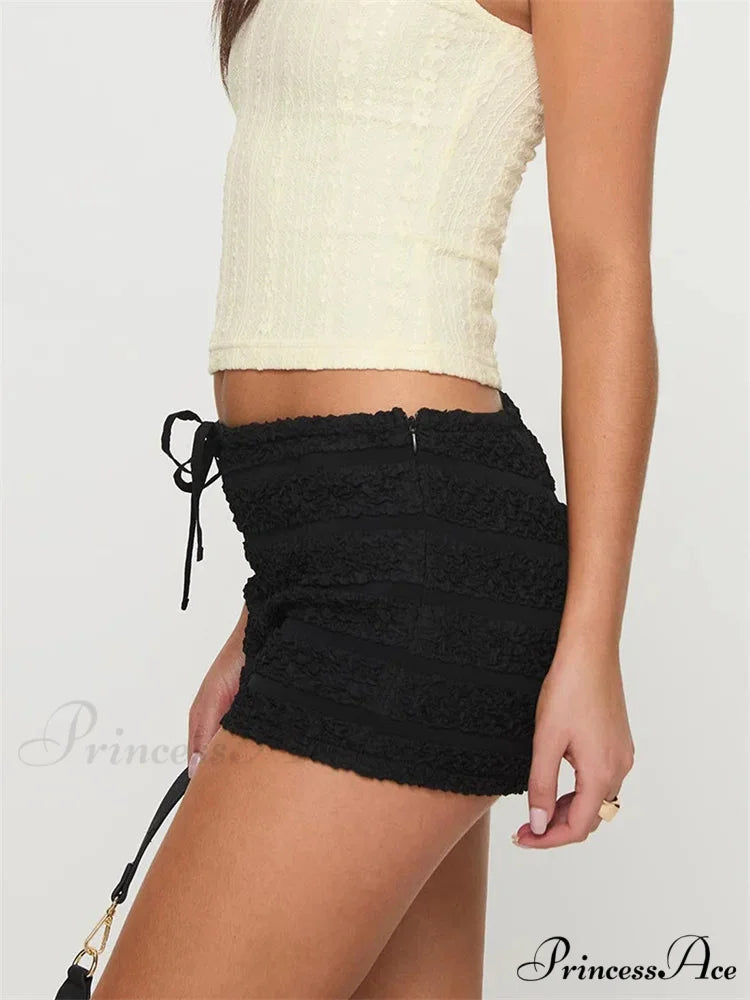 Frilled Fastened Elastic Waist Short