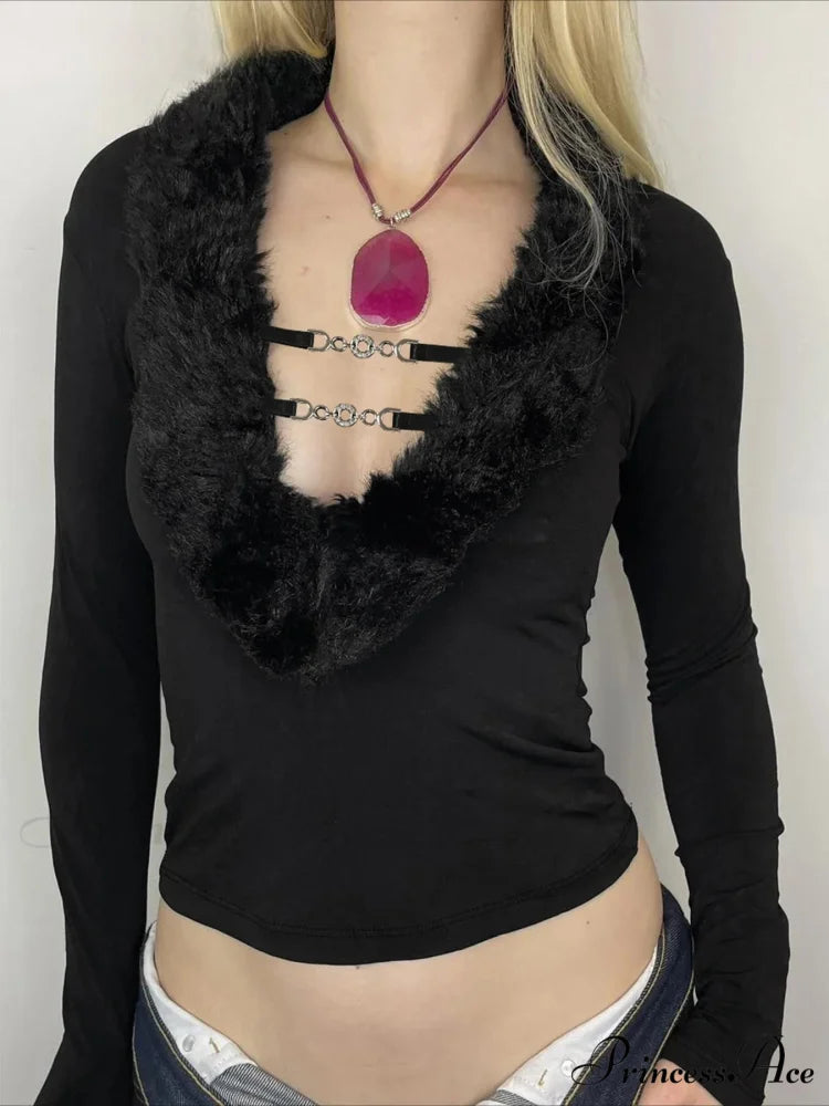 Furry Border Sleek Low-Cut Knitted Long Sleeve Knit Top