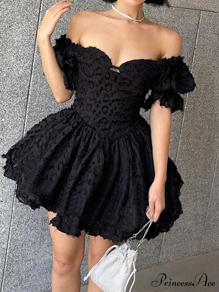 Gothic Lolita Women's Vintage High Waist Black Ball Gown Goth Puff Sleeve V-neck Dress
