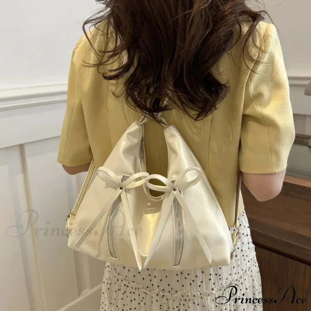 Grey Arch Synthetic Leather Shoulder Bag