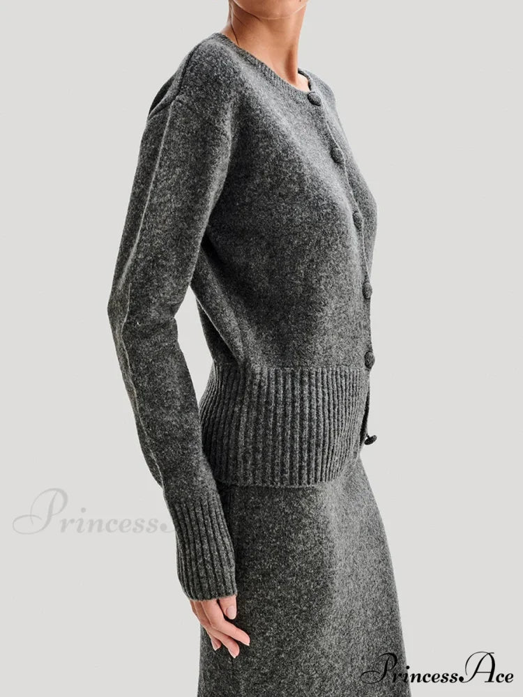 Grooved Lengthy Sleeve Button Cardigan