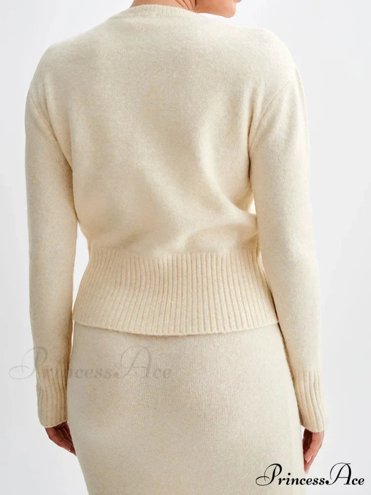 Grooved Lengthy Sleeve Button Cardigan