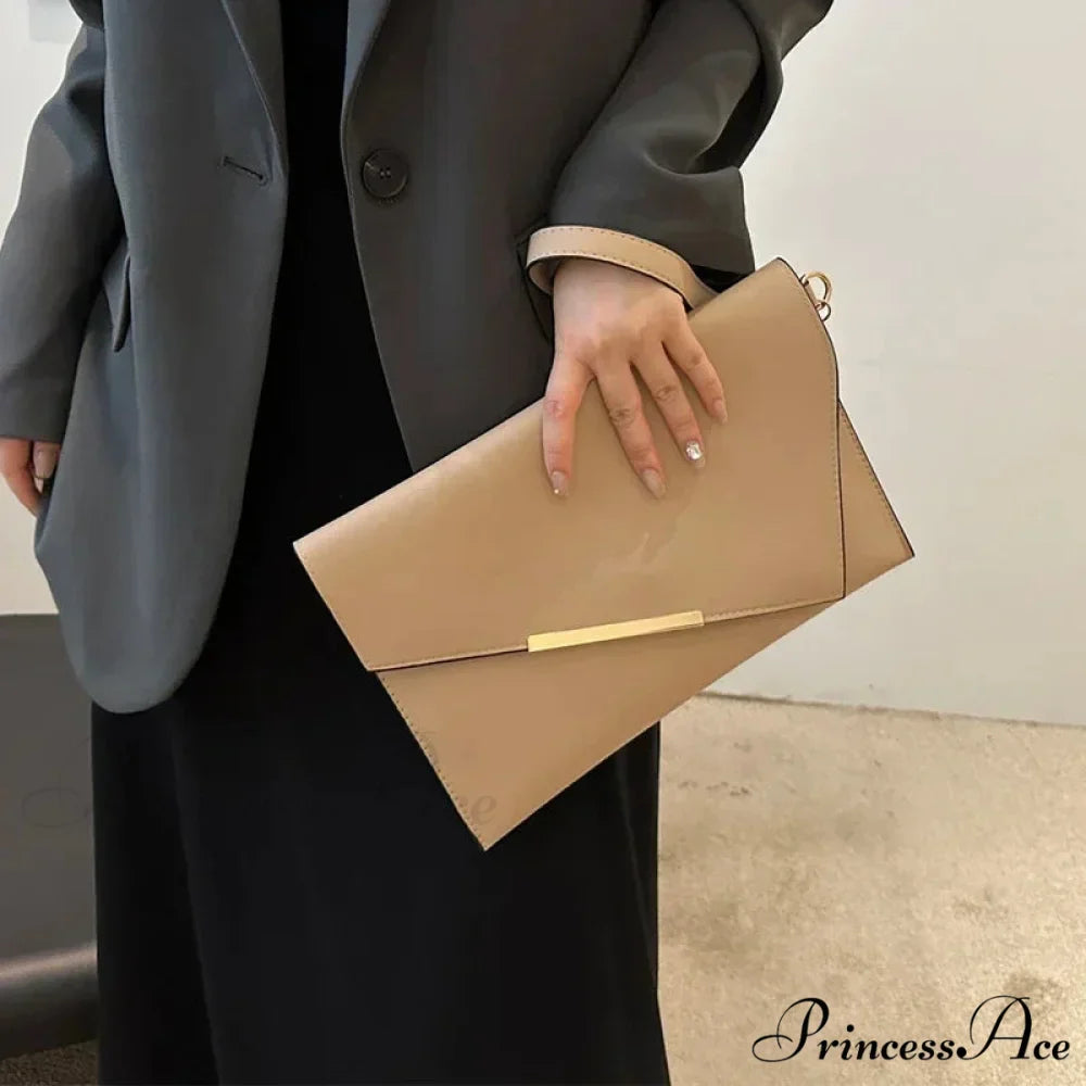 High-end PU Leather Designer Wristlet