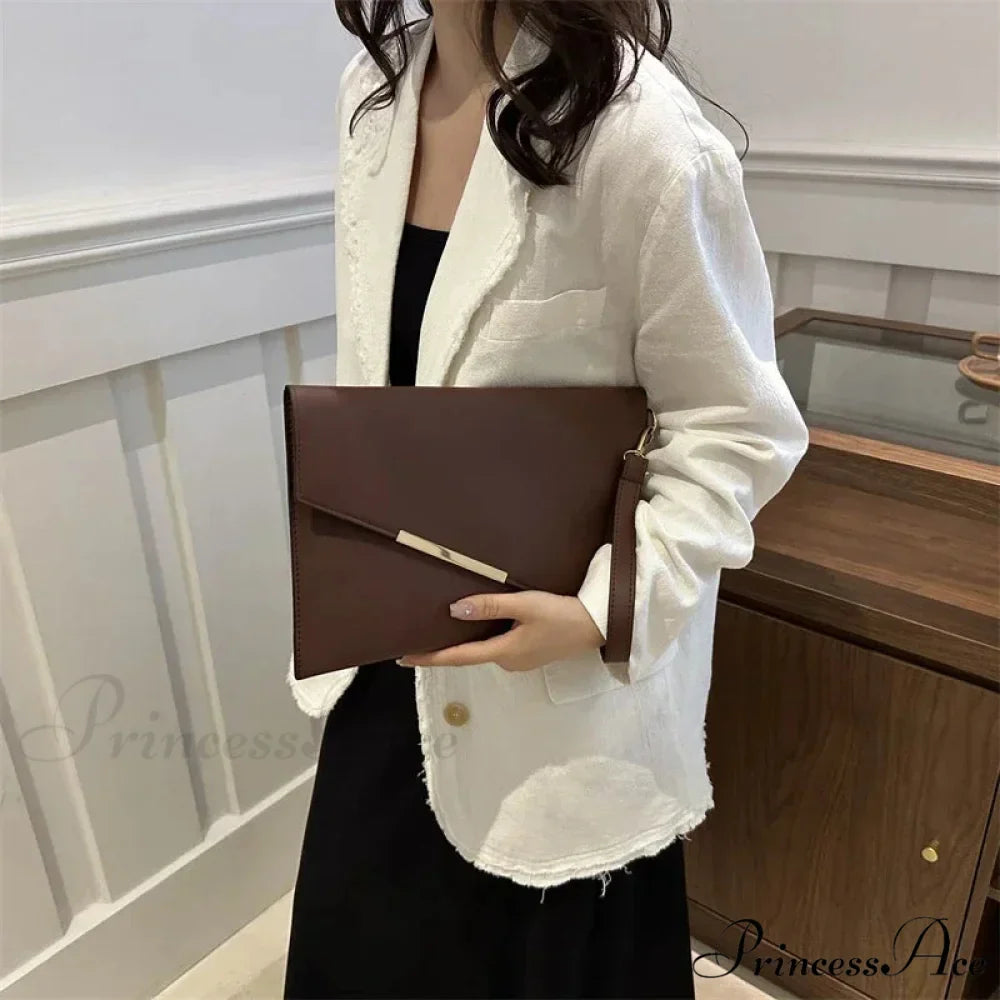 High-end PU Leather Designer Wristlet