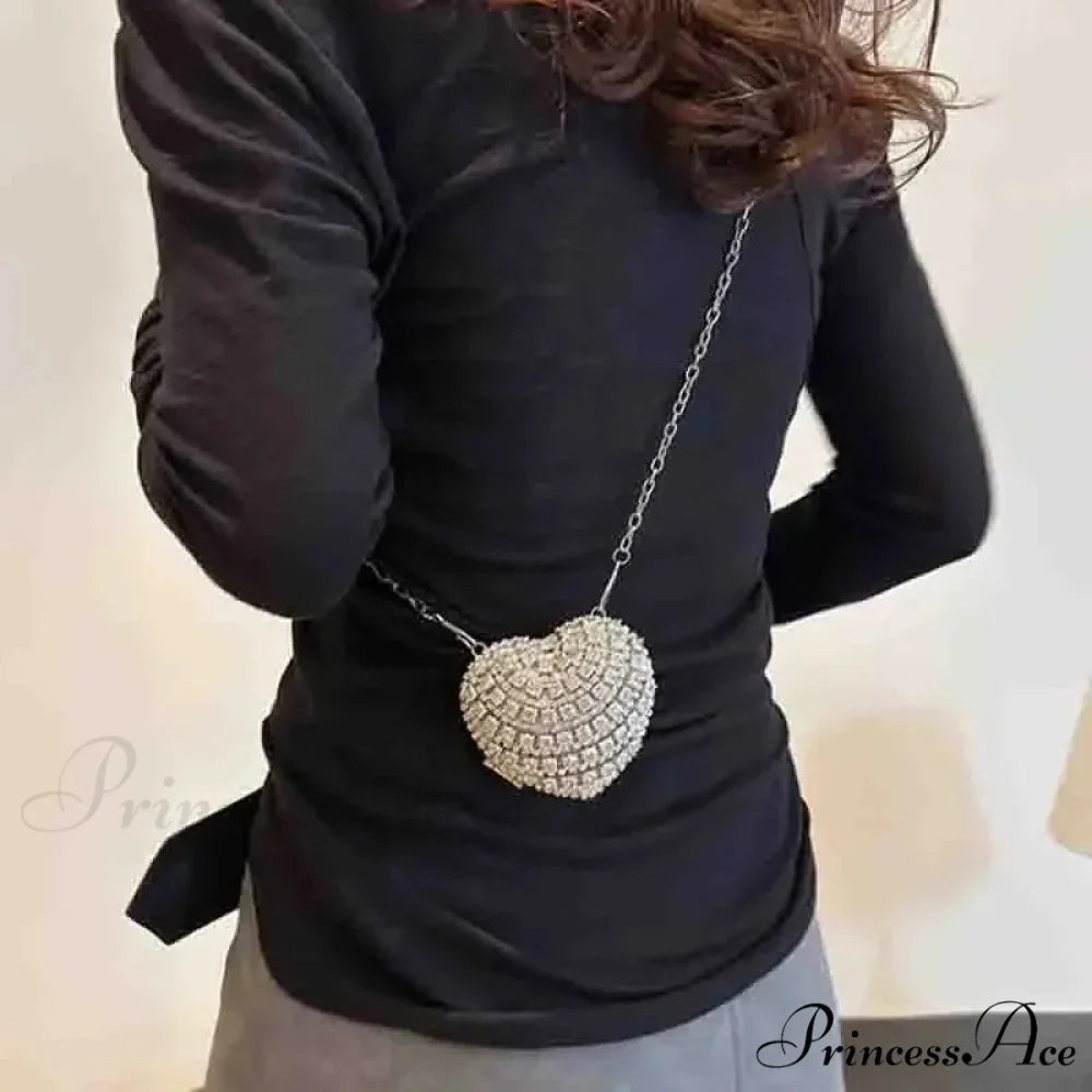 High-end Small Diamond Heart Shape Crystal Clutch Purse
