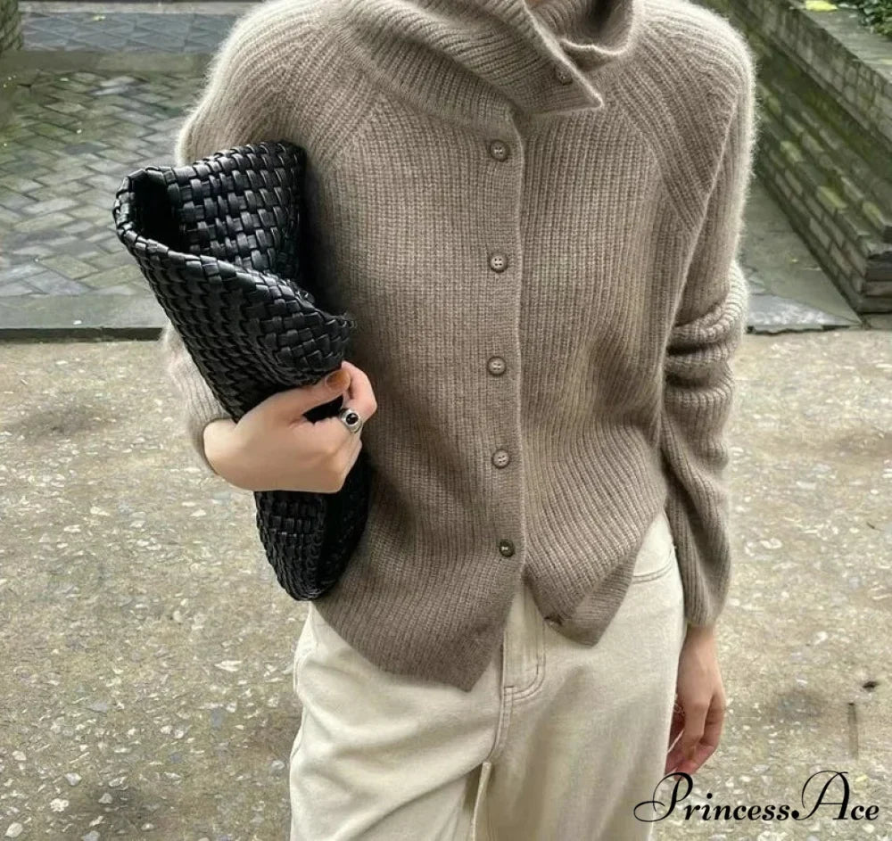 High-neck Baggy Button-up Sweater