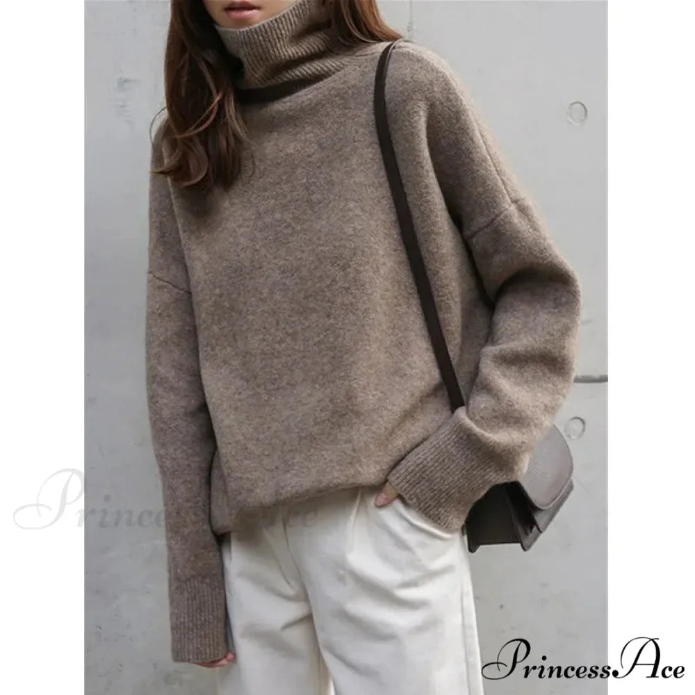 High-necked  Wool  Enlarged Jumper