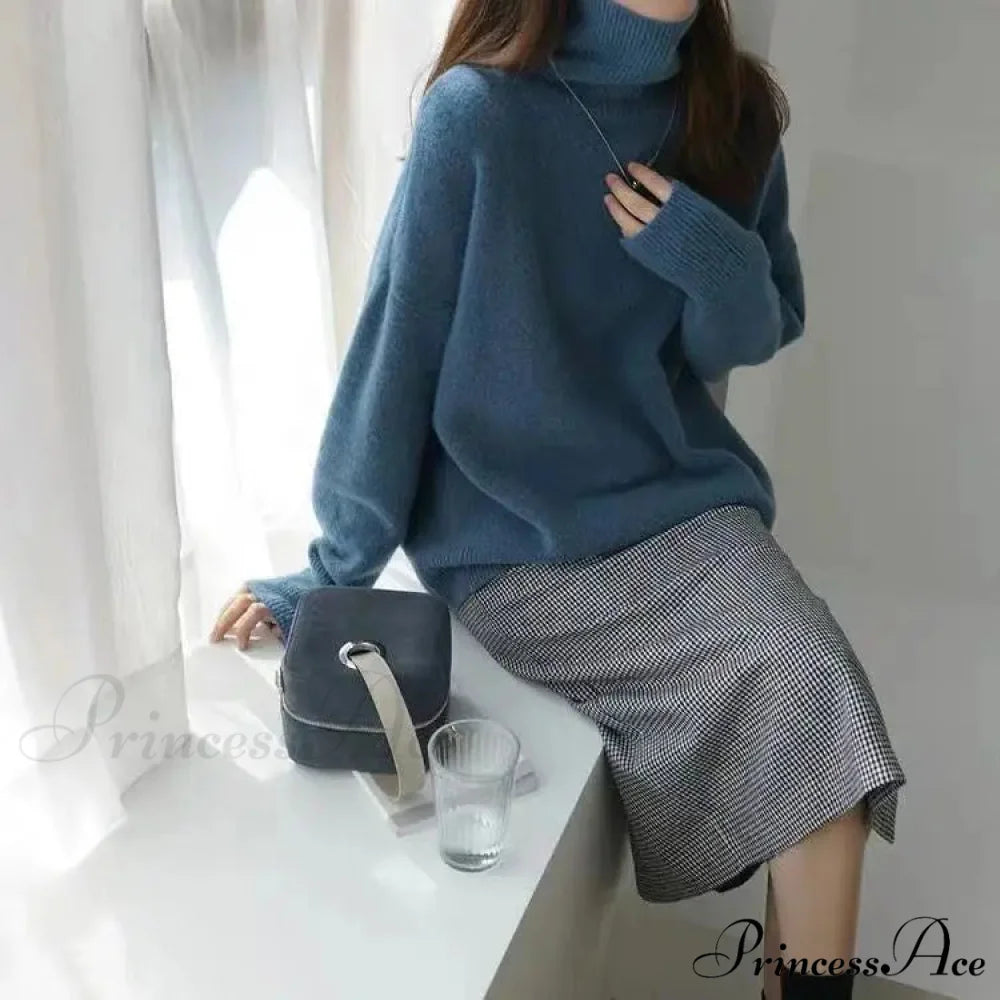 High-necked  Wool  Enlarged Jumper