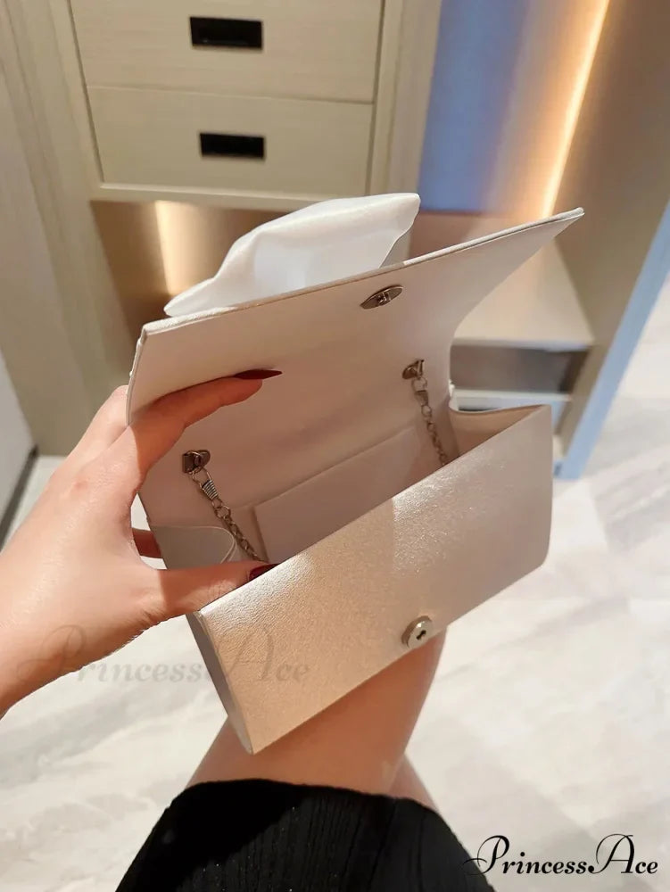 Imitation Pearl Blossom Marriage Evening Clutch Bag