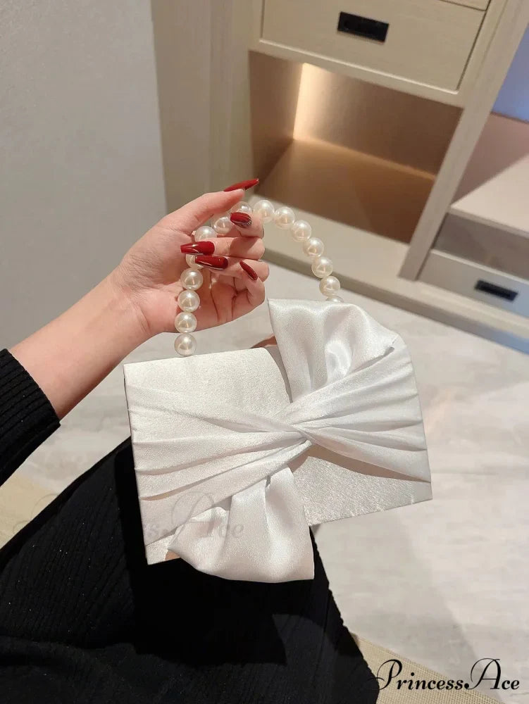 Imitation Pearl Blossom Marriage Evening Clutch Bag