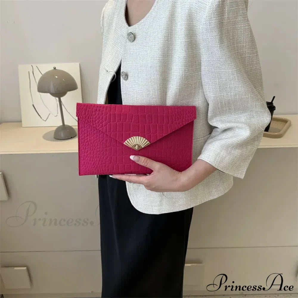 Informal Basic Felt Envelope Clutch Wristlet