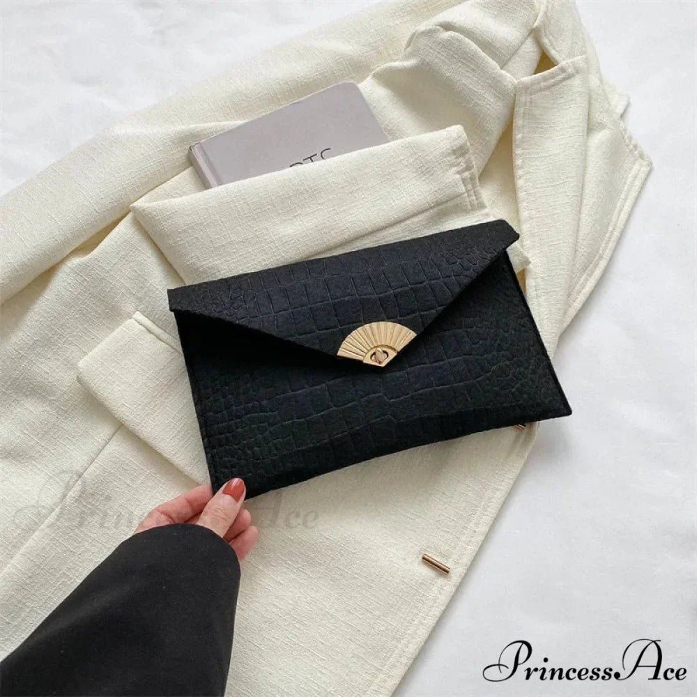 Informal Basic Felt Envelope Clutch Wristlet