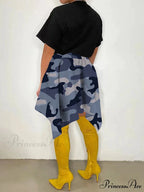 Irregular Buttoned Graceful Rib Crop Top