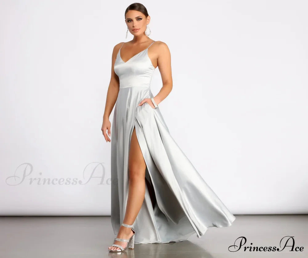 Juliet Formal Stylish High Slit Dress