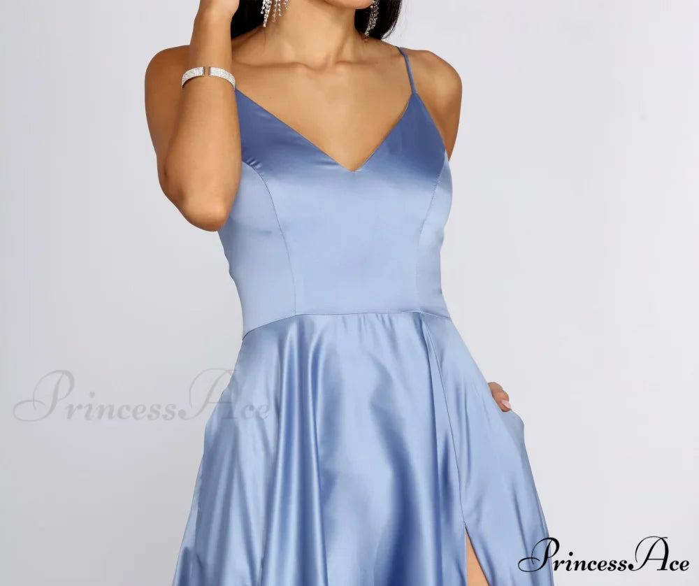 Juliet Formal Stylish High Slit Dress