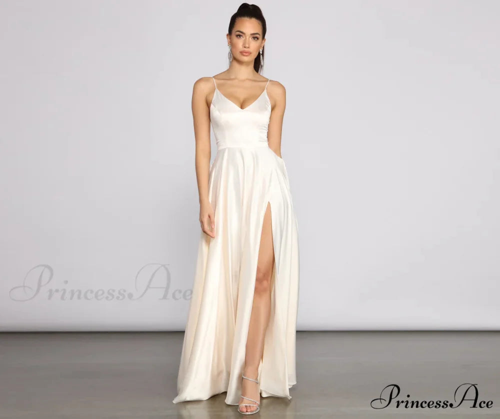 Juliet Formal Stylish High Slit Dress