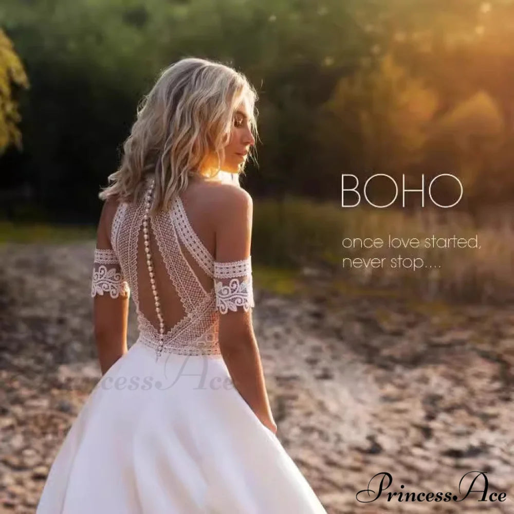 Lace Mermaid Sleek Fit Wedding Gown