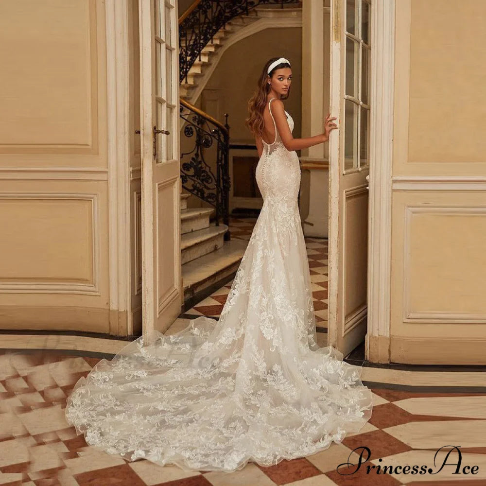 Lace Open-Back Mermaid Bridal Gown