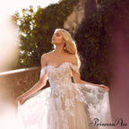 Lace Profound Plunge Sleeveless Wedding Gown